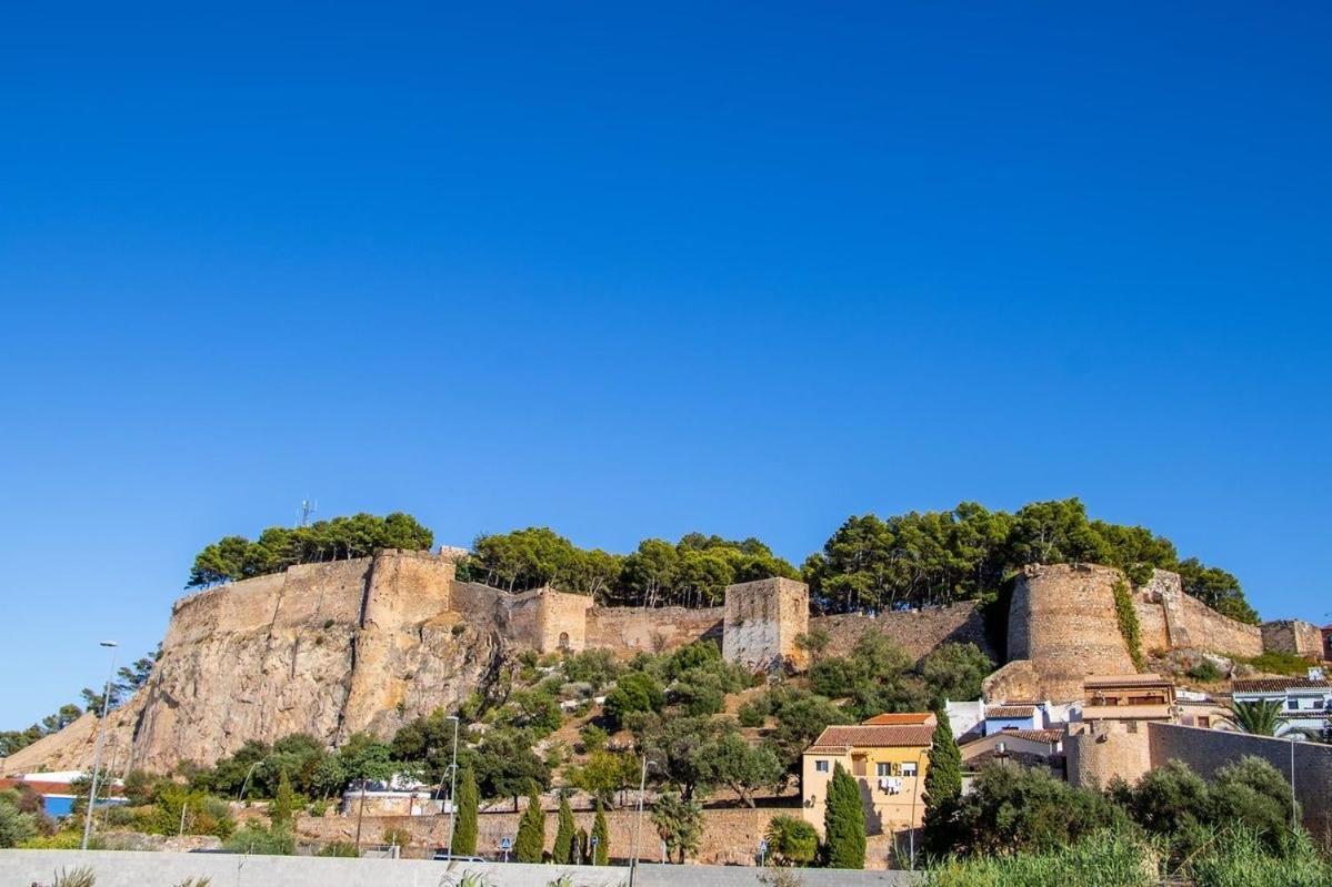 Estudio En El Castillo De Dénia